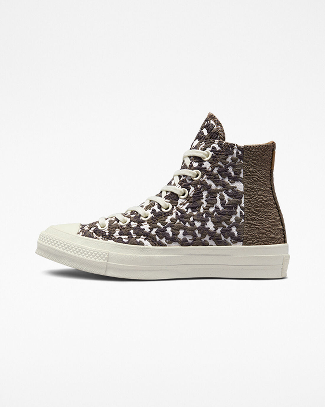 Women's Converse Chuck 70 Split Upper Jacquard Camo High Top Sneakers Brown/Dark | Australia-24380