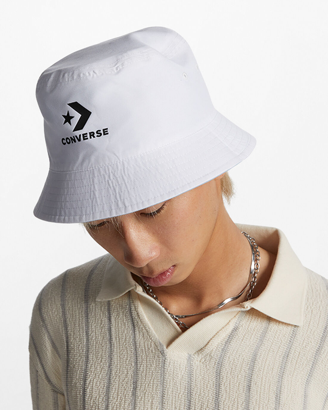 Women's Converse Star Chevron Logo Reversible Bucket Hats White | Australia-60915